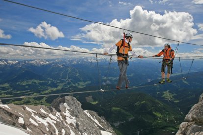 Klettersteig am Dachstein | © Photo-Austria / Hans-Peter Steiner